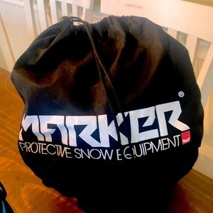 Scott ski/snowboard helmet. Size youth M 57/58